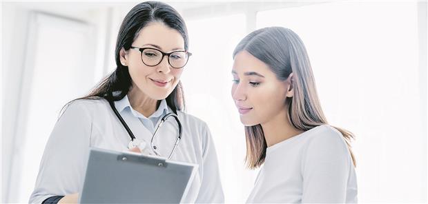 Weiterbildung für Frauen Der Workshop wird von Frauen für Frauen gemacht. „Gender Soft Skills“ stehen im Fokus. InsideCreativeHouse/stock.adobe.com (Symbolbild mit Fotomodellen)