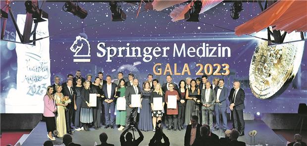 Medizinische Innovationen gewürdigt Die Preisträgerinnen und Preisträger des Galenus-von-Pergamon-Preises und des Springer Medizin Charity Awards.