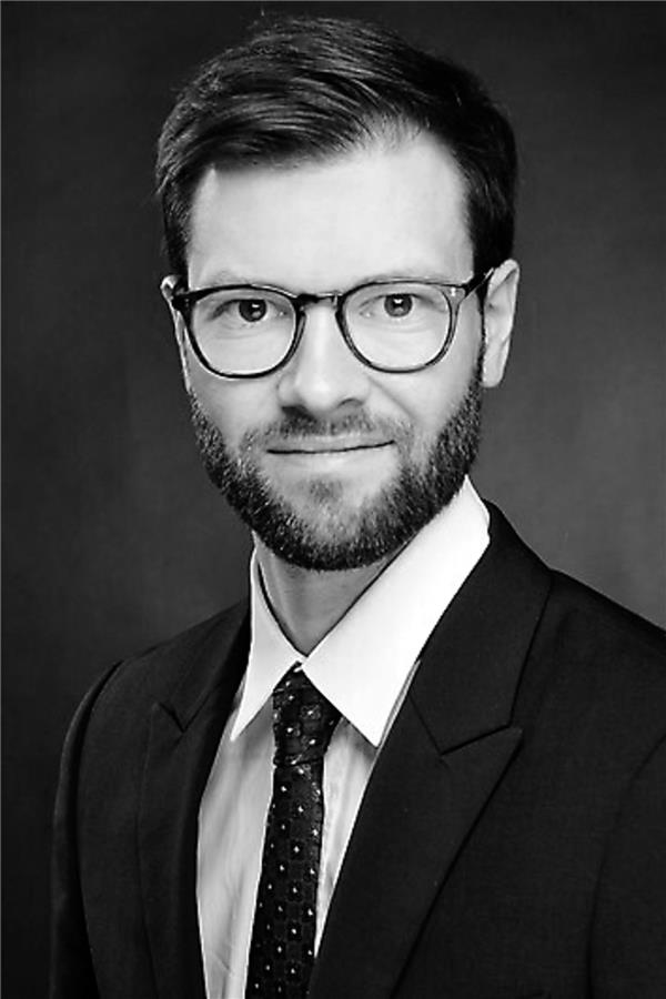 59-jährige Patientin mit arrhythmogener Kardiomyopathie Dr. Patrick Doeblin, Deutsches Herzzentrum Berlin