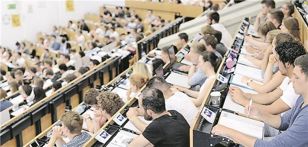 Stellenwert Herzmedizin – Reform des Studiums? Kommt künftig mehr Praxisorientierung?