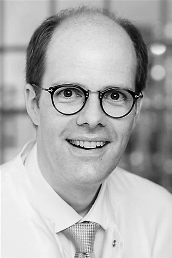Der transradiale Zugang im kardiogenen Schock Prof. Dr. Christian Gleißner, Rottal-Inn Kliniken Eggenfelden