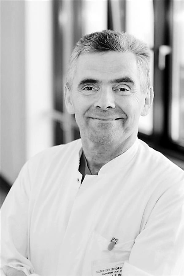 Norddeutsche Kooperation zur Stärkung der kardiovaskulären Forschung Prof. Dr. Rainer Hambrecht, Klinikum Bremen
