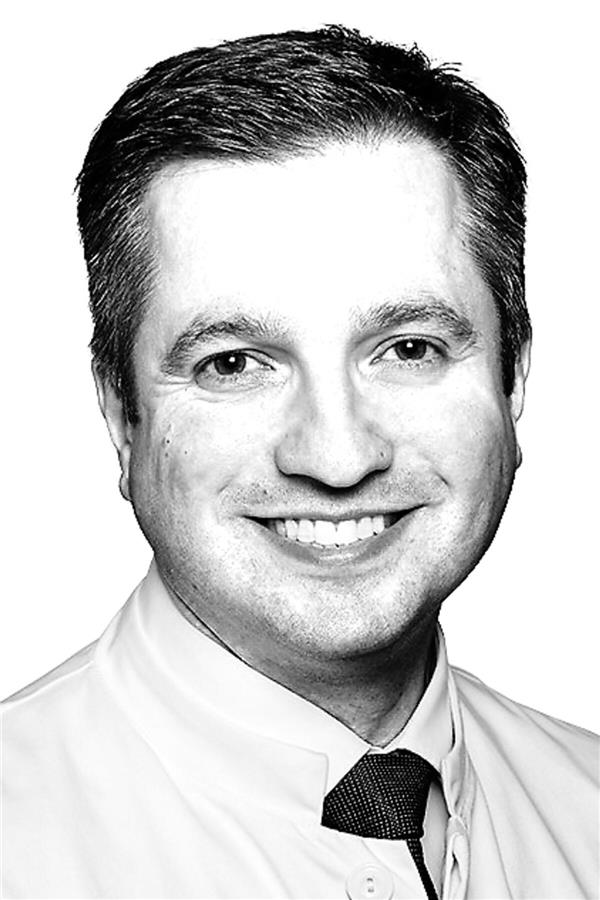 Von der Forschung in die klinische Anwendung Prof. Dr. med. Tienush Rassaf--Universitätsklinikum EssenRassaf