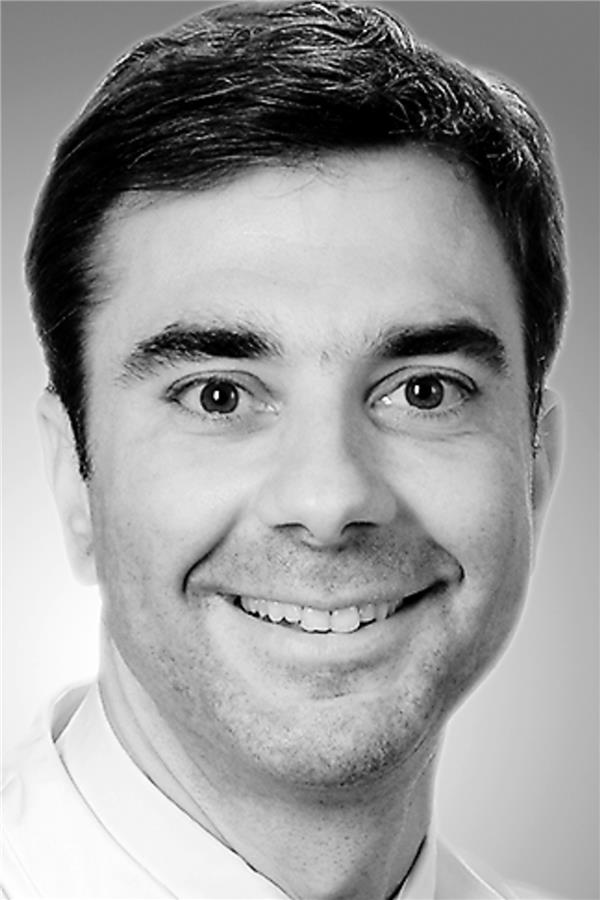 „Man muss sich einfach auch trauen“ Prof. Steffen Massberg ist Inhaber des Lehrstuhls für Innere Medizin/Kardiologie sowie Direktor der Medizinischen Klinik und Poliklinik I am Klinikum der Ludwig-Maximilians-Universität München.