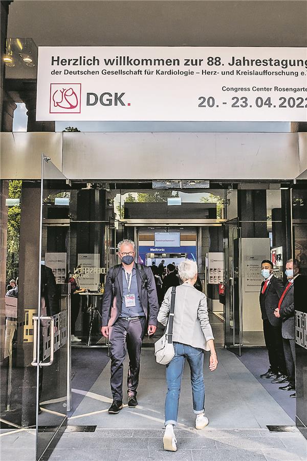 Wird die invasive Diagnostik obsolet? Zum ersten Mal nach drei Jahren fand die DGK-Jahrestagung wieder vor Ort in Mannheim statt.
